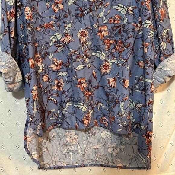 Nine West Linen Blend Floral Button Down M - Picture 3 of 5